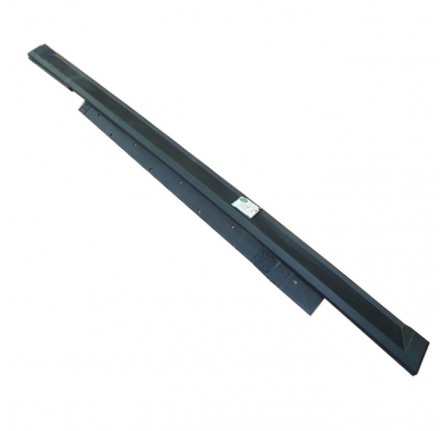 Genuine Plastic Sill R.H. RRC