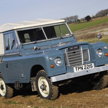 Land Rover Series 3